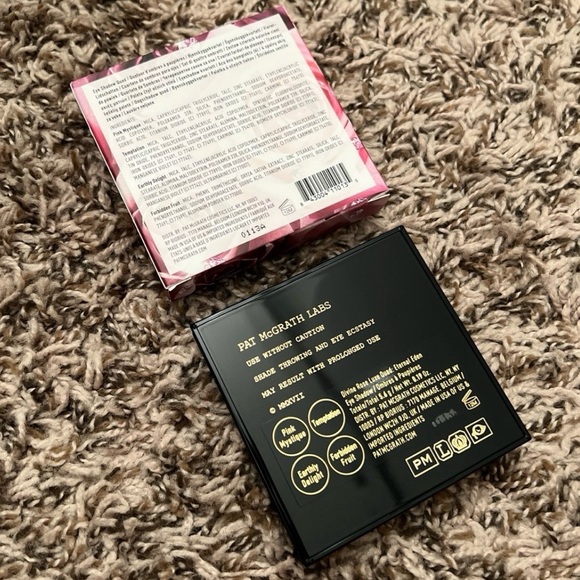 Pat McGrath Labs: Divine Rose Luxe Quad - Picture 7 of 12